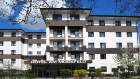 Отель Hotel Am Moosfeld  Мюнхен